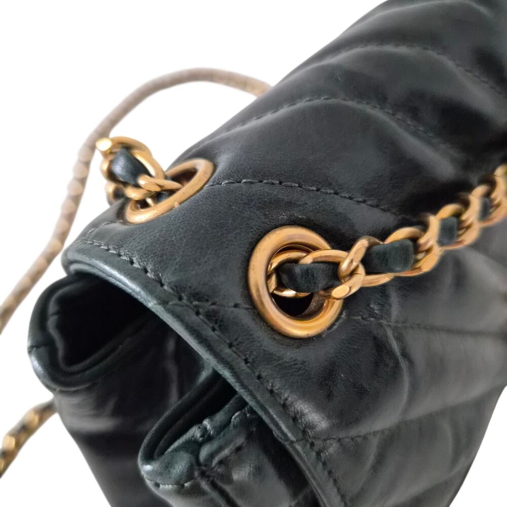 Chanel Dark Green Chevron Hampton Flap - Picture 6 of 8